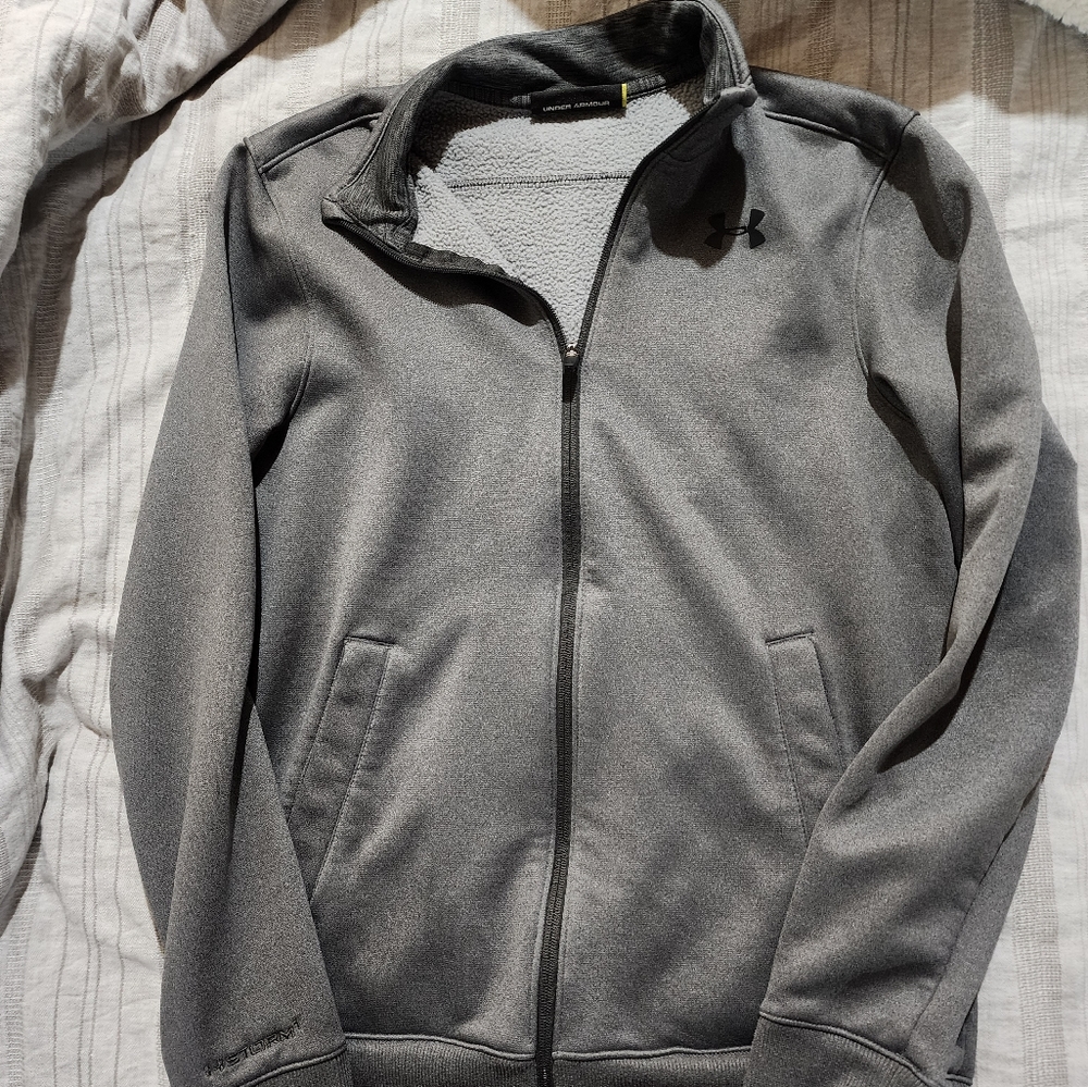 Mens small under armor zip up